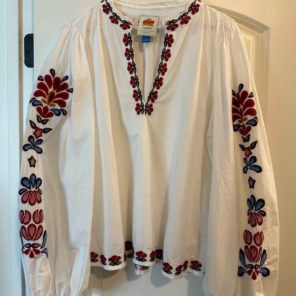 Farm x anthropologie embroidered peasant blouse